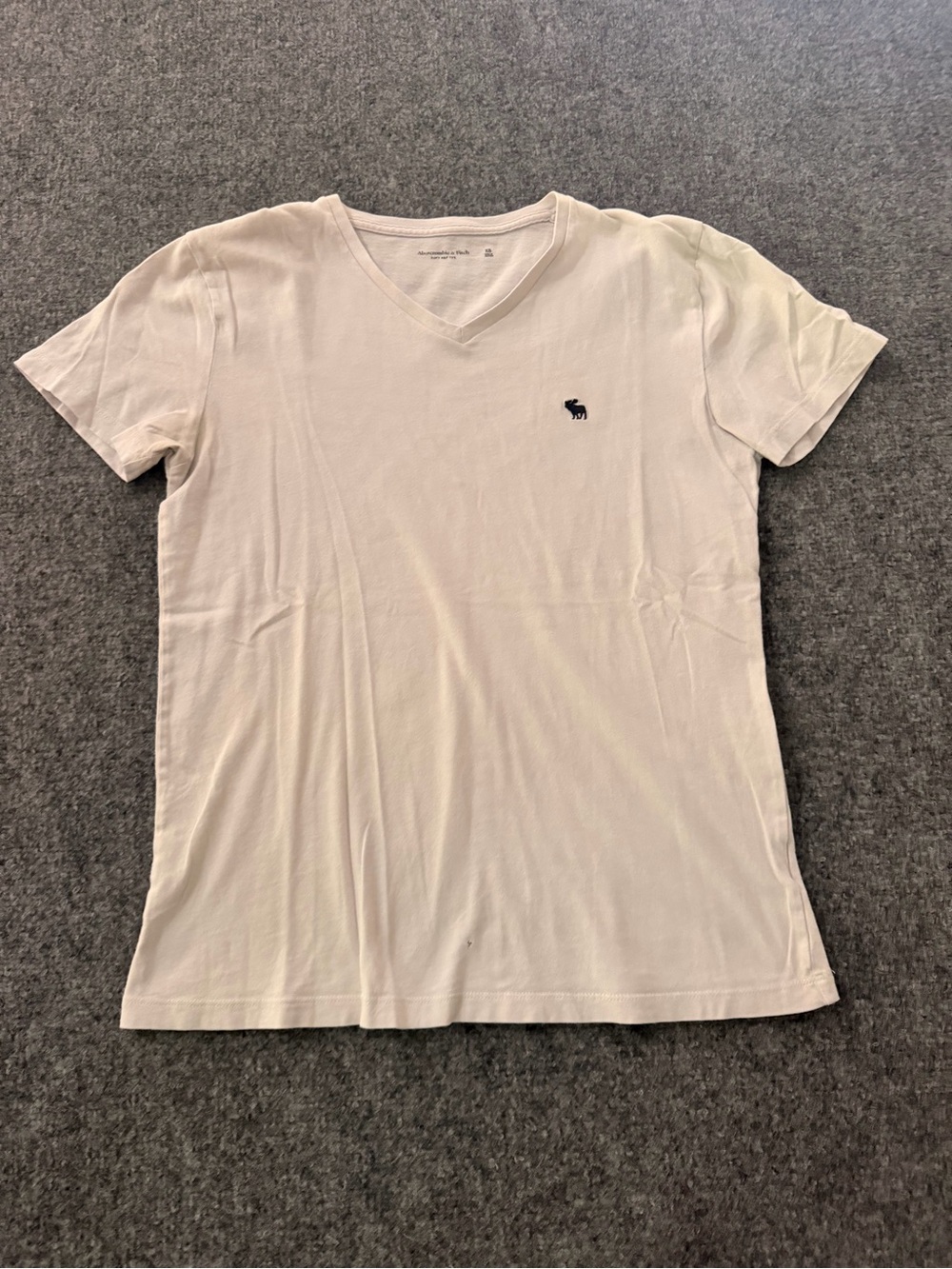Abercrombie & Fitch Cream V-Neck Tee